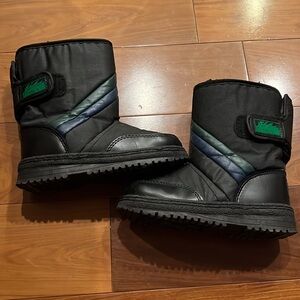 Snow Boots